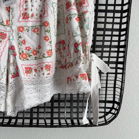 Free people blooming lace shorts - Picture 4 of 8